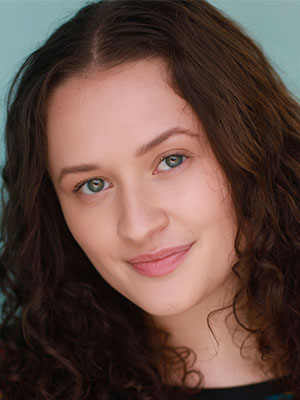 Isabel Kaegi headshot